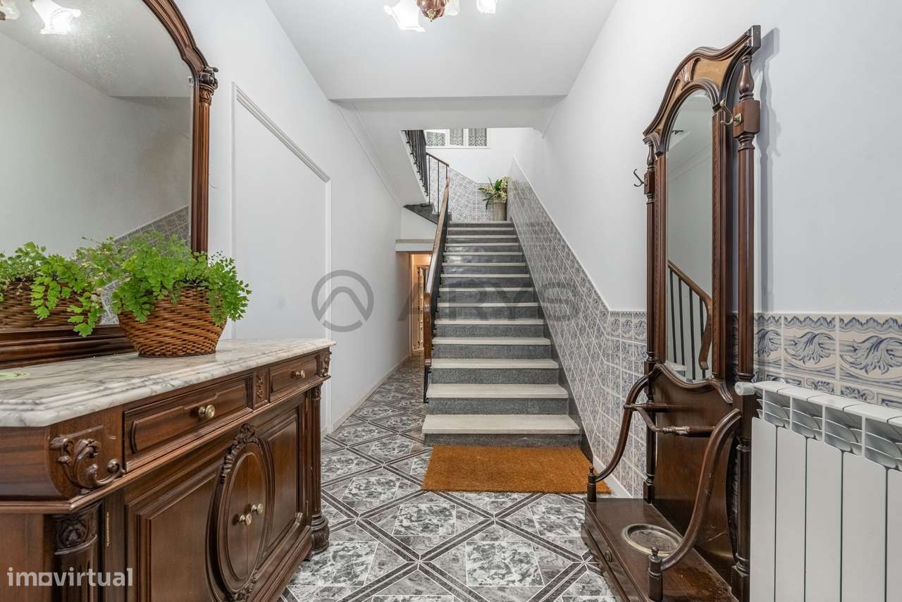 Moradia Histórica no Coração do Centro de Braga - Grande imagem: 2/39