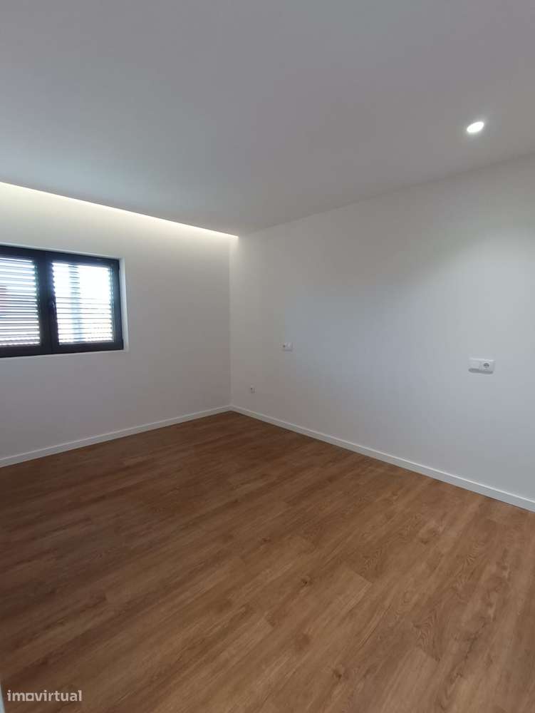 Apartamento T2 | Tamel S. Veríssimo-5