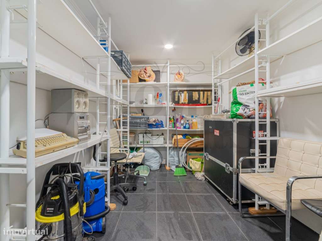 Trespasse de Clínica de Beleza - Localização Premium em Almada-5