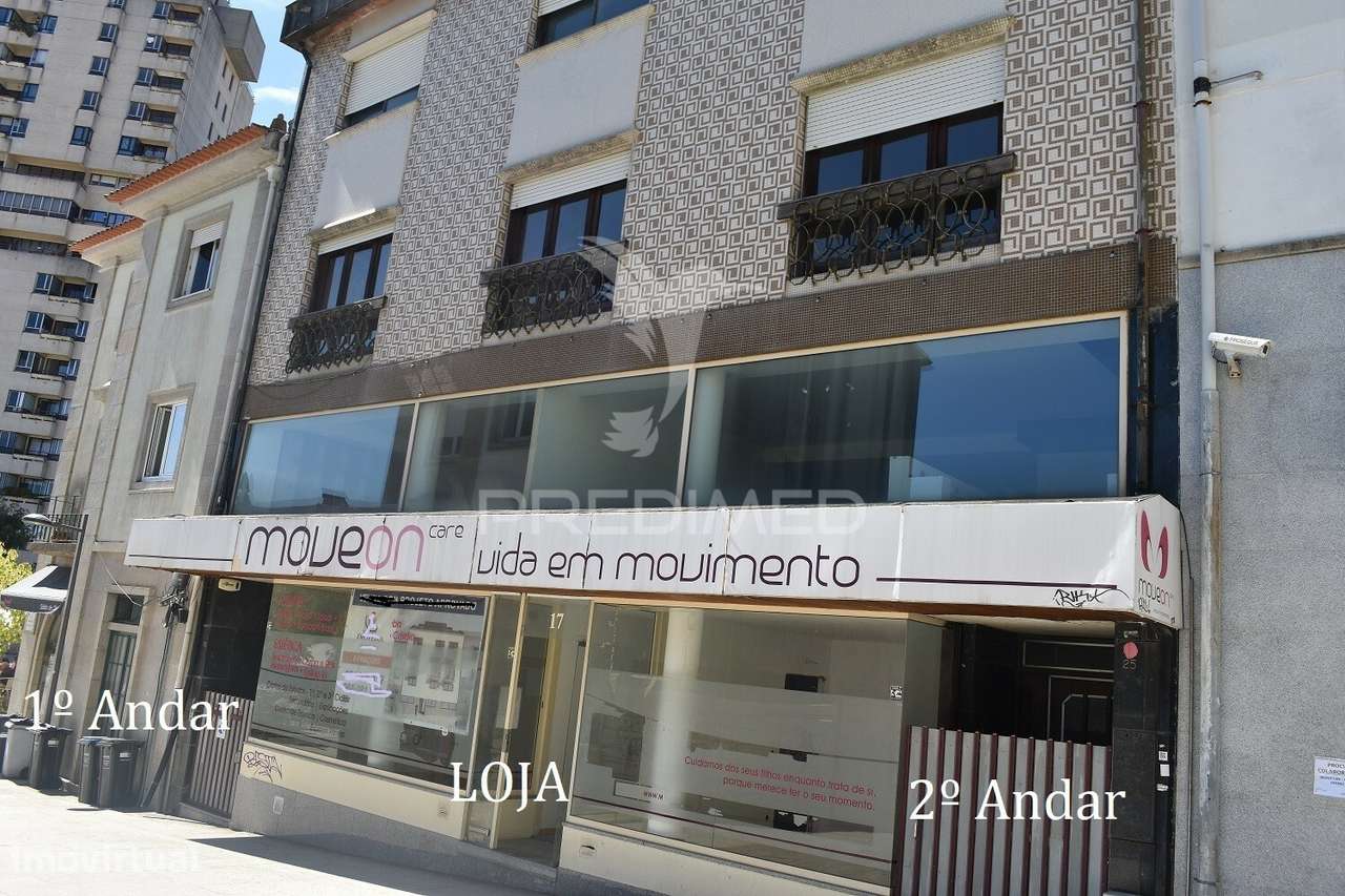 Prédio Devoluto para Reconstruir - Grande imagem: 1/39