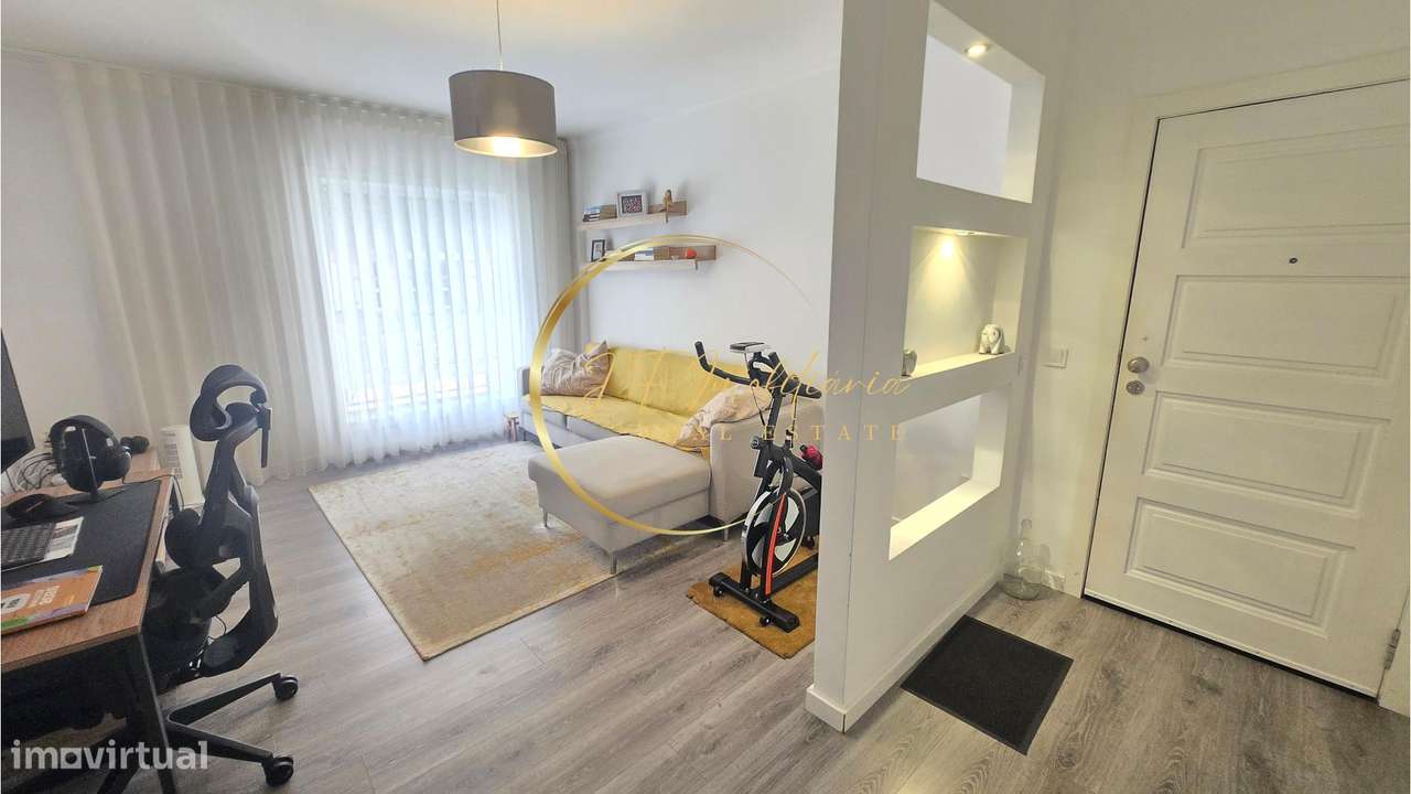 Apartamento T2 em Azurva com garagem-7