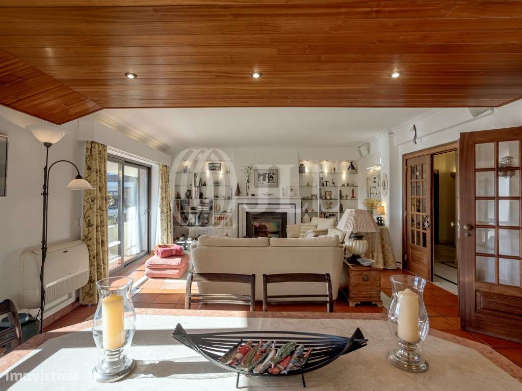 Apartamento T4 no centro histórico de Cascais - Grande imagem: 5/27