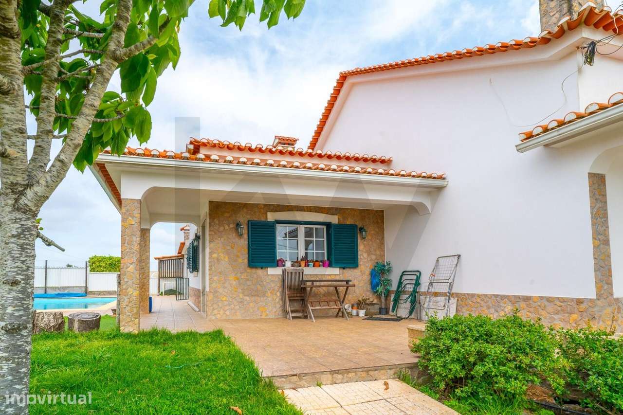Moradia T3+2 com Piscina, Ginásio, Jardim e Garagem 200 m2-5
