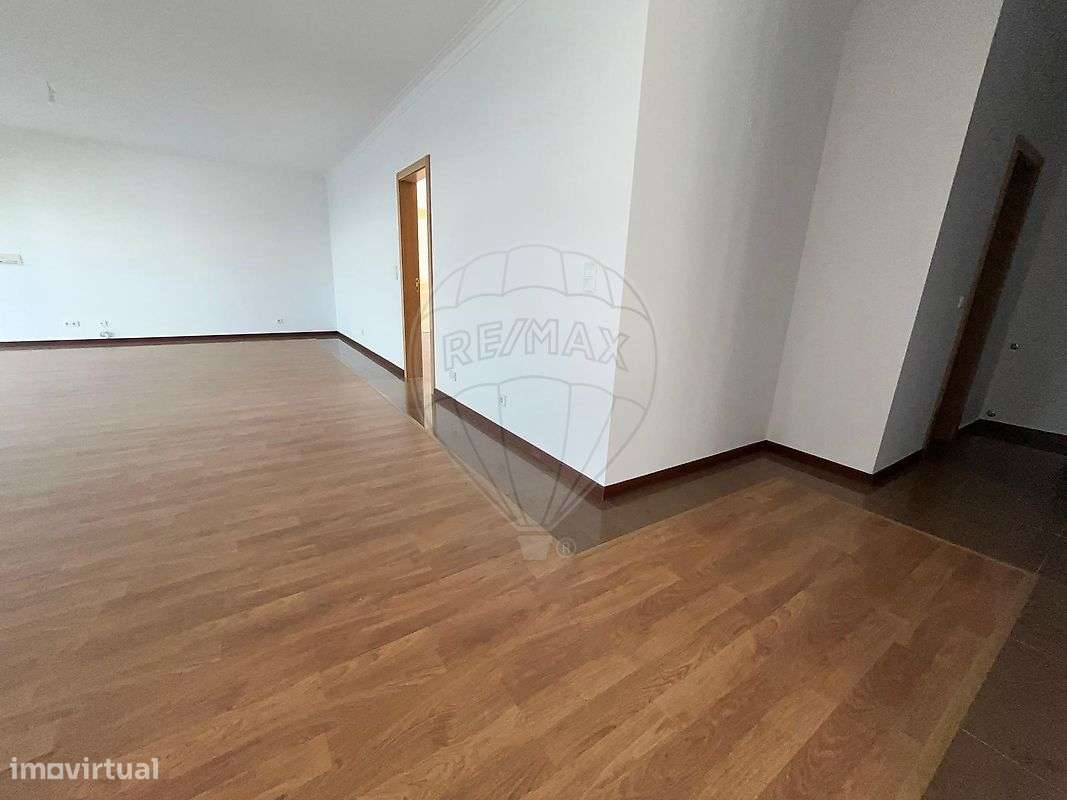 Moradia T4 para venda - Grande imagem: 4/46