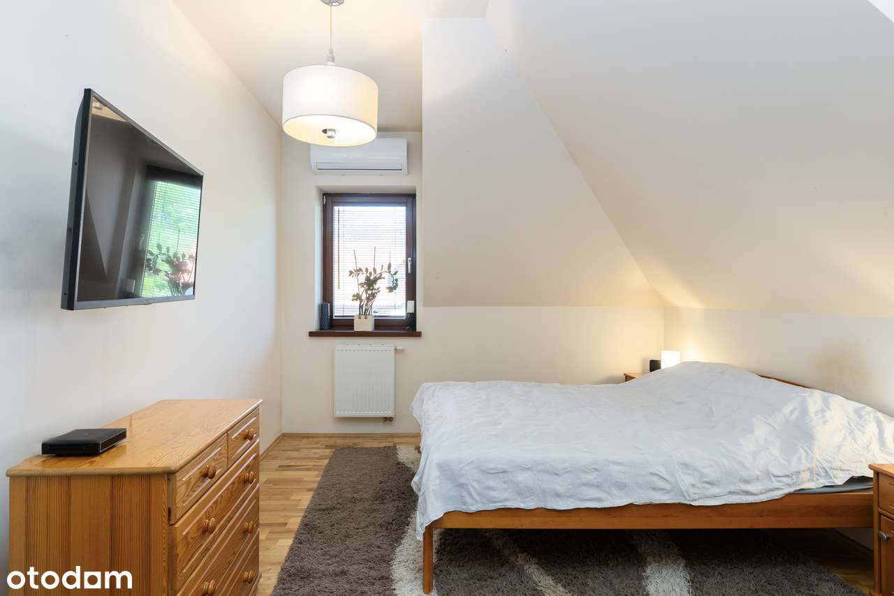 Zadbany ogród • Fotowoltaika • Klimatyzacja • Kominek-6