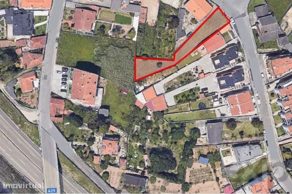 Terreno com  projecto para moradia T3 S. Félix da Marinha - Grande imagem: 2/4