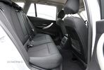 BMW Seria 3 318i Advantage - 10