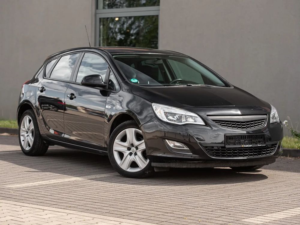 Opel Astra J (2009-2019) 1.4 Turbo Active 2012