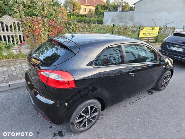 Kia Rio 1.2 S - 2