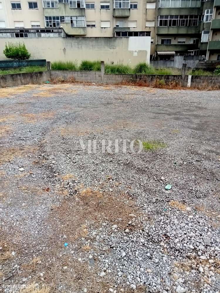 Parcela de terreno para construção com área de 295M2 junto ao centro d - Grande imagem: 4/8