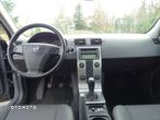 Volvo S40 2.4 - 17