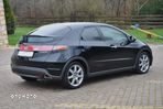 Honda Civic 1.8i-VTEC Executive - 4