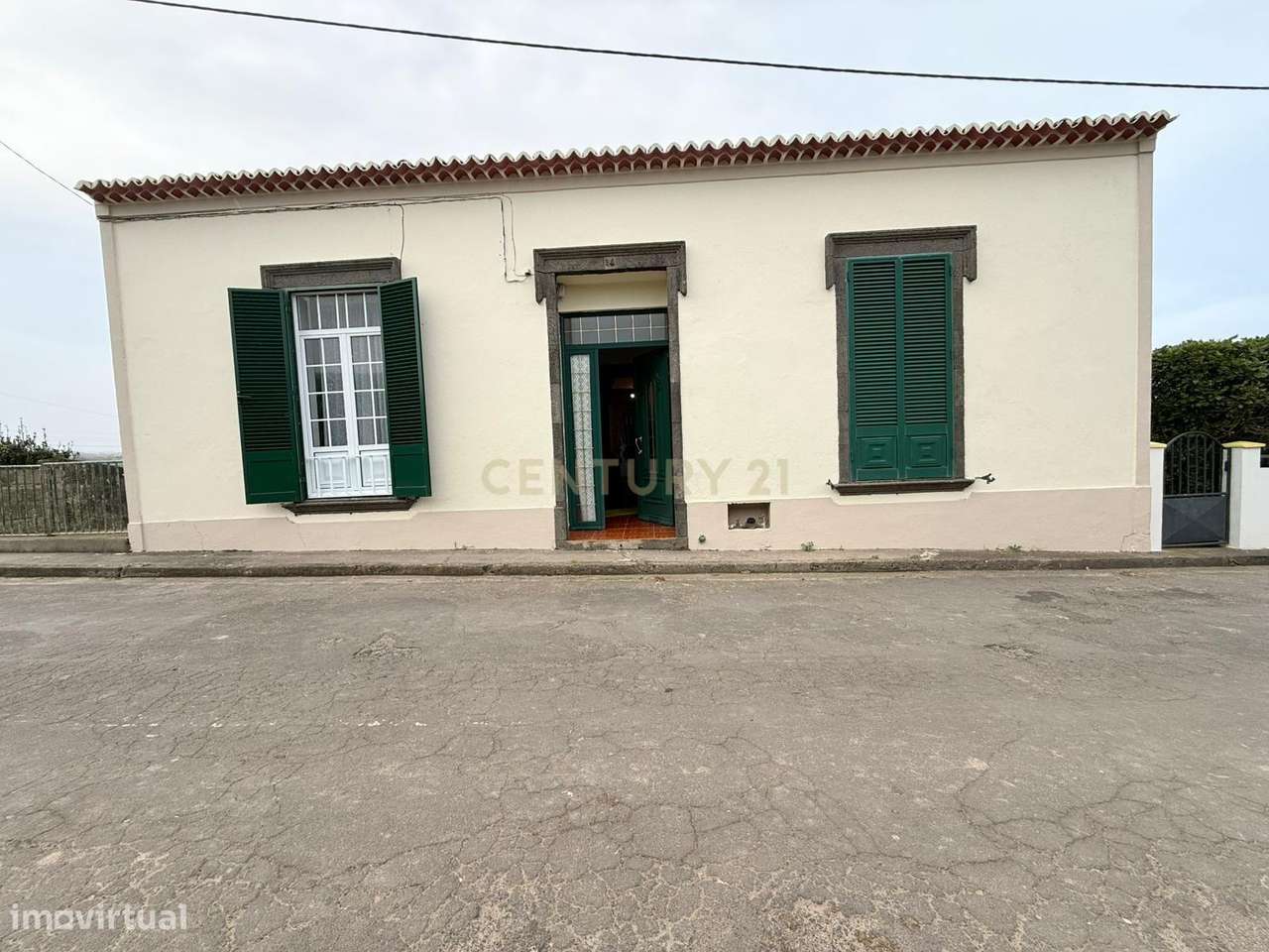 Moradia impressionante com vista para o mar em Achada – Nordeste - Grande imagem: 4/26