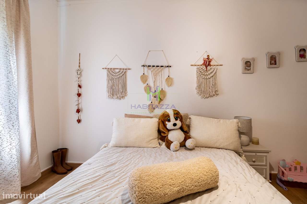 Apartamento T2 com Terraço, virado a sul, numa zona sossegada de Lagos-14