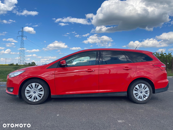 Ford Focus 1.0 EcoBoost Active - 5