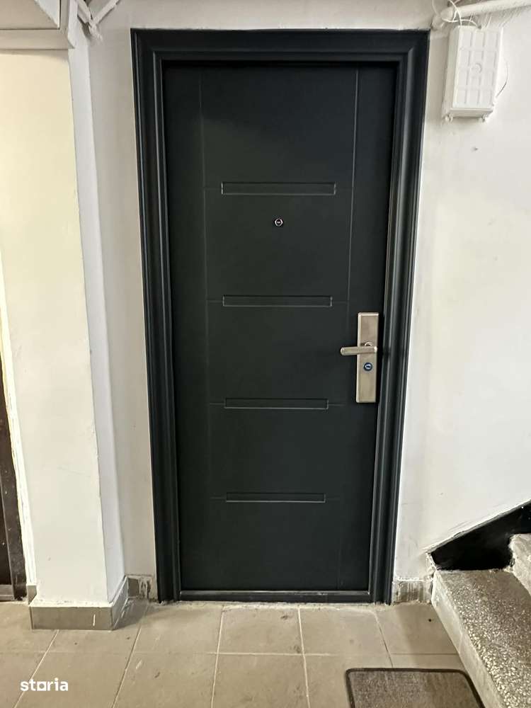Apartament cu 2 Camere Renovat Complet-3