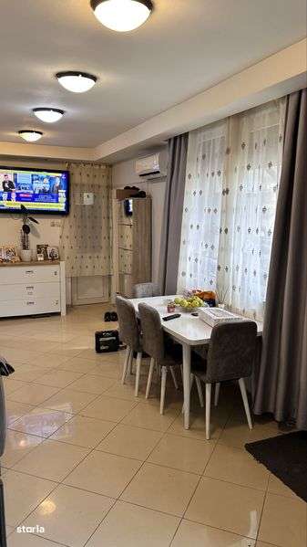 vand casa,vila, 550,construiti,bloc calea calarasi sect 2/3 - Imagine principală: 5/7