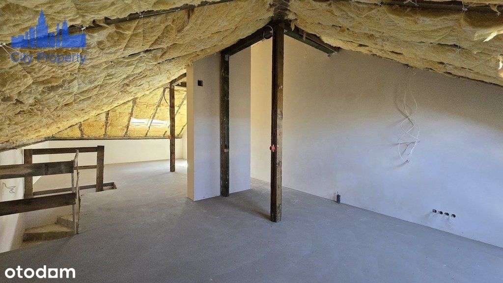 Bliźniak z garażem i ogródkiem od południa-13