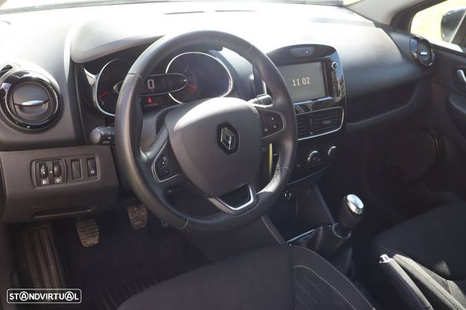 Renault Clio Sport Tourer 0.9 TCe Limited - 11