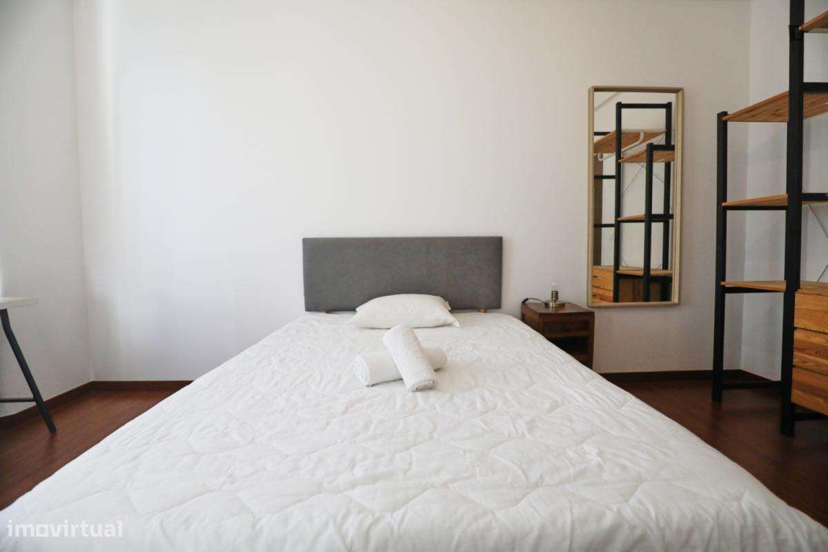 Quarto - localizado em São Sebastião Lisbon - Grande imagem: 3/23