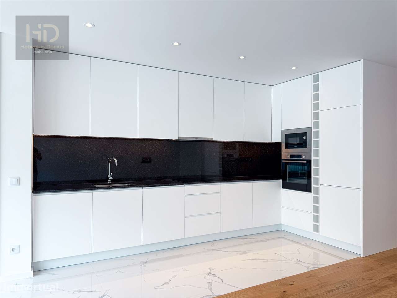 Apartamento T2 de luxo com vista mar e rio em Canidelo-6