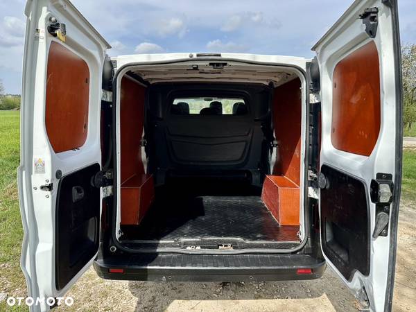 Renault Trafic - 15