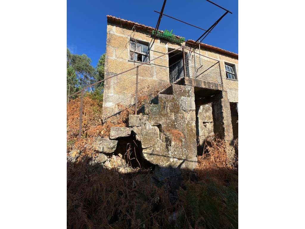 Quinta com Potencial em Marco de Canaveses-18