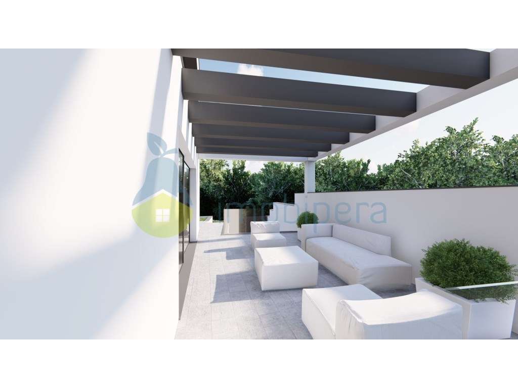 Moradia T3+1 com piscina para venda em Mexilhoeira Grande - Grande imagem: 5/7