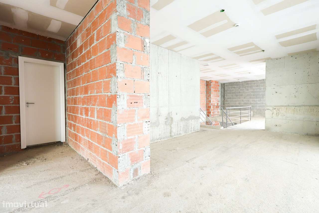 LOJA CONTRUÇÃO NOVA COM SAÍDA DE FUMOS | 261 M² | ADAPTE AO SEU NEGÓCI-40