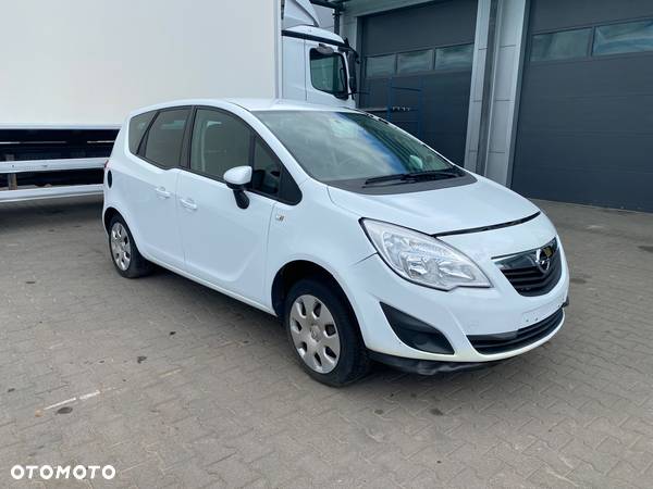 Opel Meriva 1.3 CDTI Cosmo ecoFLEX - 3