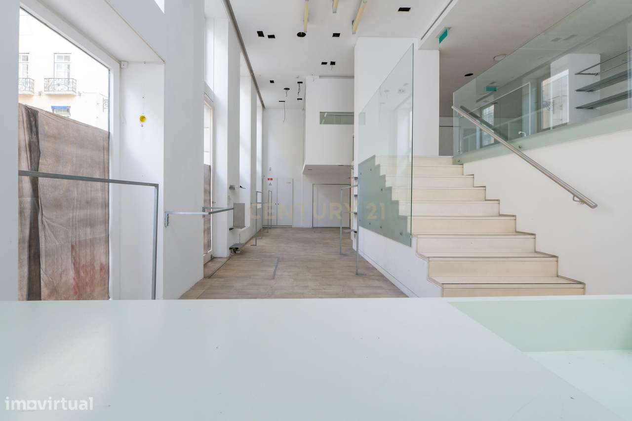 Escritório com 203 m² no centro histórico de Lisboa - zona nobre com p - Grande imagem: 3/25