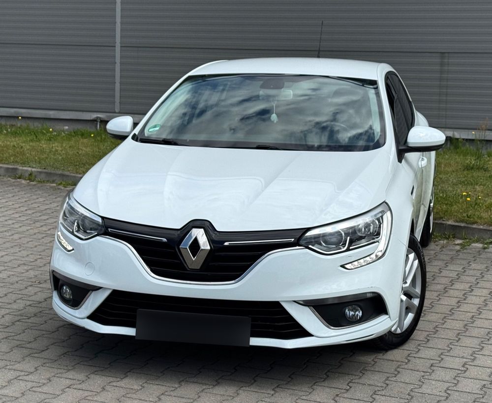 Renault Megane IV ENERGY TCe 100 LIMITED 2016