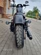 Harley-Davidson Sportster Iron 883 - 6