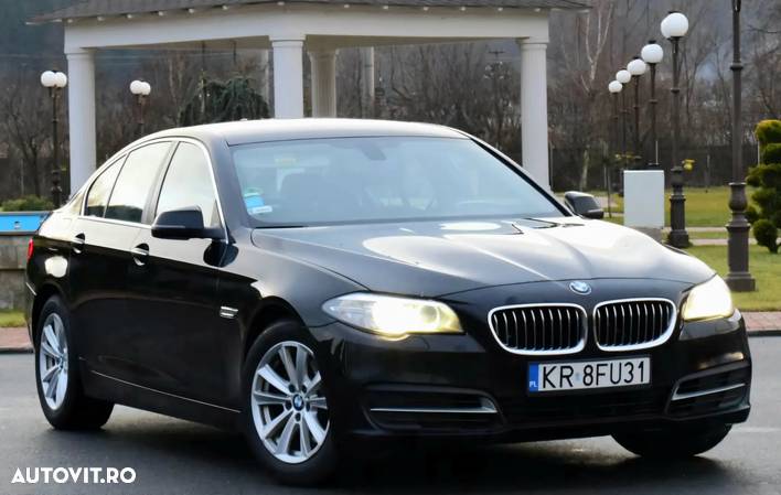 BMW Seria 5 520d Touring Sport-Aut. - 2