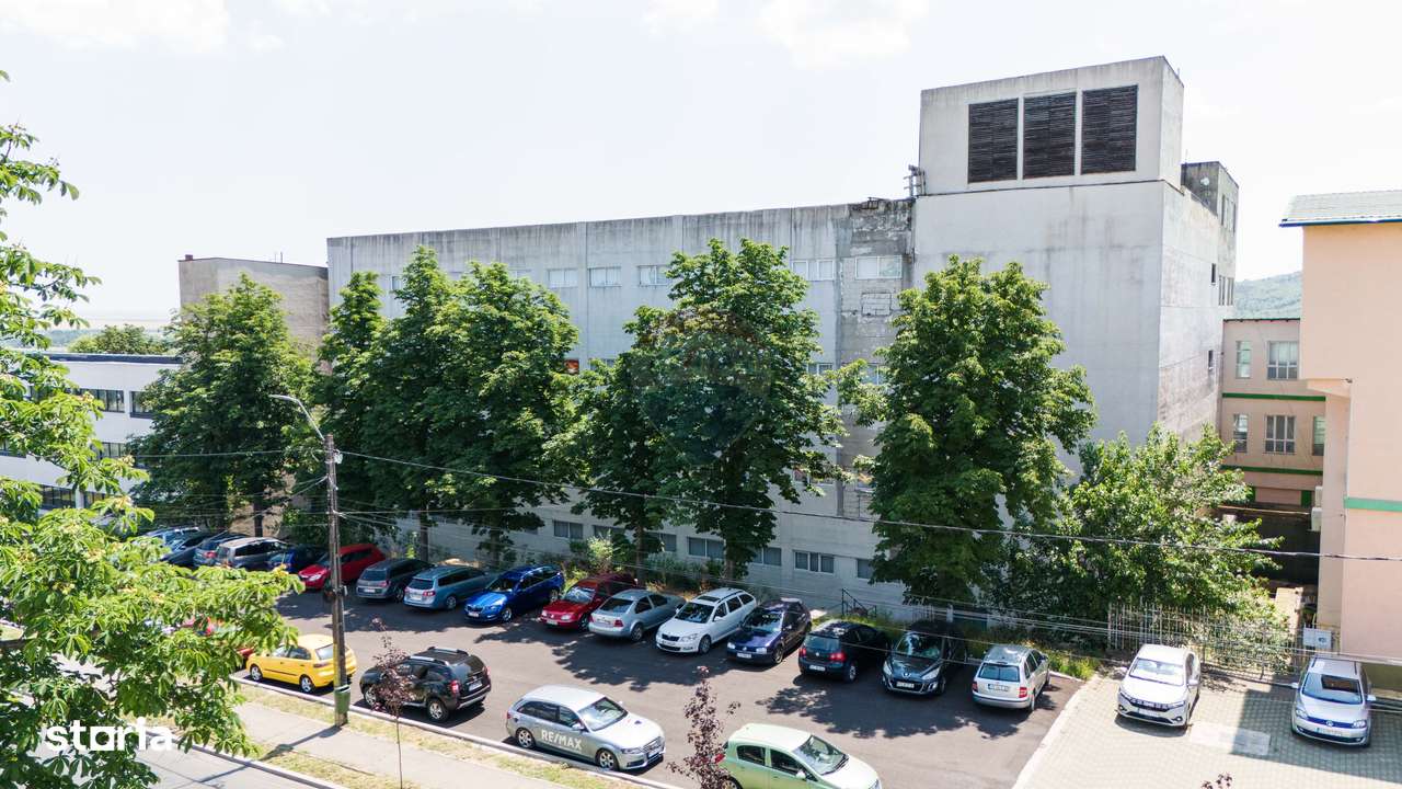 Spațiu Industrial de Închiriat între 1.140 - 4.623mp - Huși - E581 - Imagine principală: 3/12