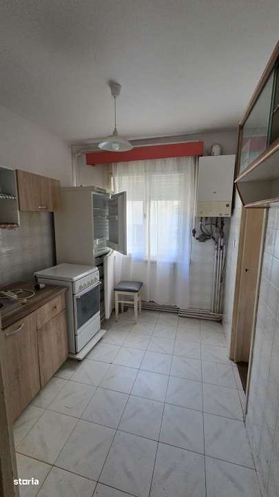 Apartament cu 3 camere  zona semicentrala, Calea Traian - Imagine principală: 4/9