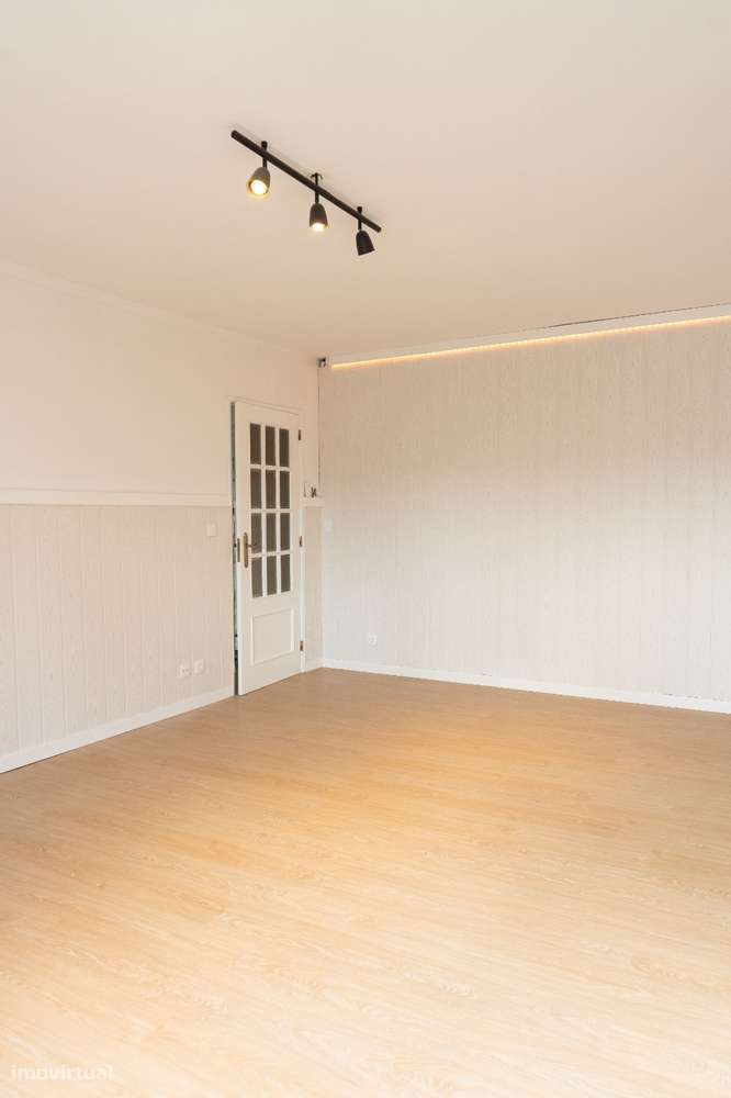 T3 Remodelado na Prelada – 3 Quartos | Cozinha Equipada - Grande imagem: 5/10