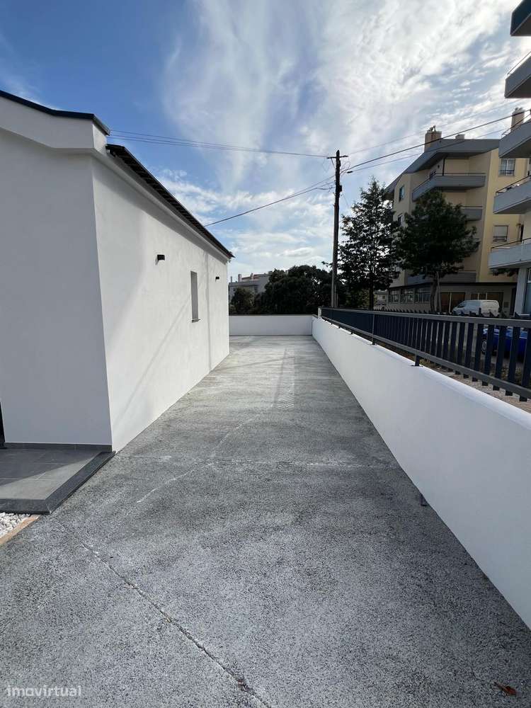 Moradia T2 Pronta a Habitar no Centro de Fátima - Preço Negociável-14