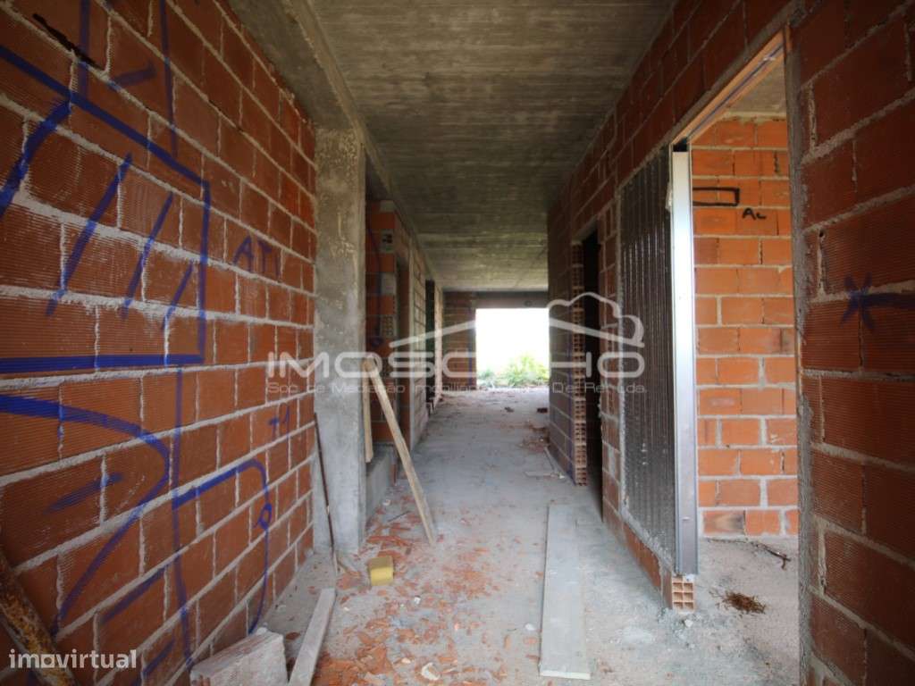 Moradia T4 - Grande imagem: 3/25