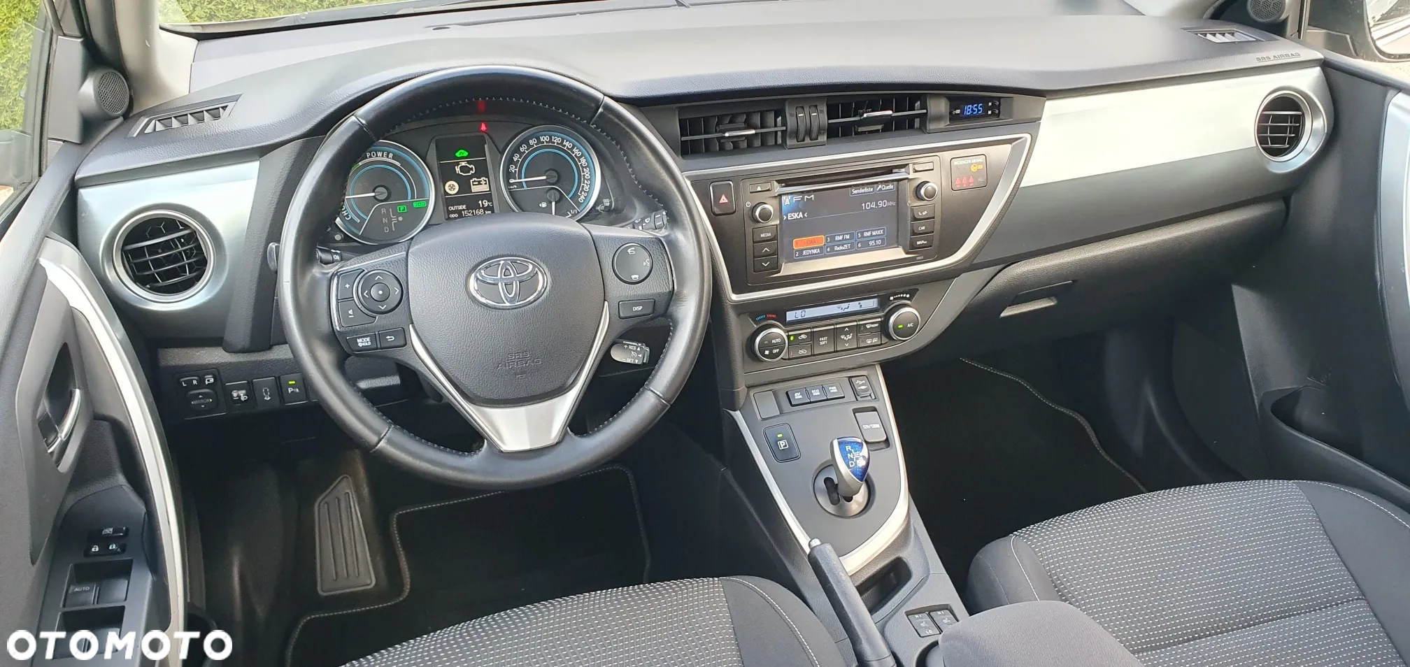 Toyota Auris - 21