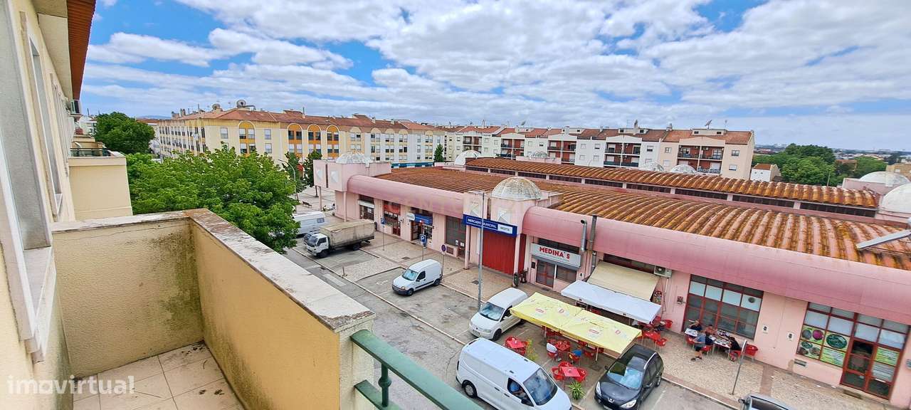 Apartamento T3 e arrecadação com 131m² na Moita - Grande imagem: 4/17