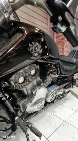 Harley-Davidson V-Rod Muscle - 11