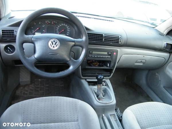VW Passat B5 (1999r.) 1.9 TDI [66KW/90KM]. Cały na części - 5