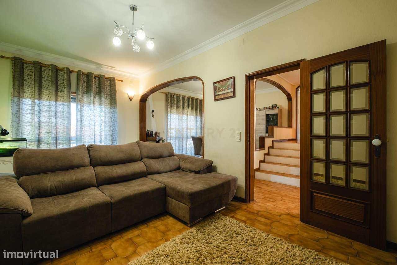 Excelente moradia T3 situada em São Pedro da Cova, Gondomar-41