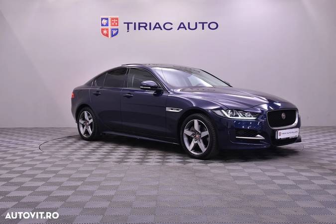 Jaguar XE - 7