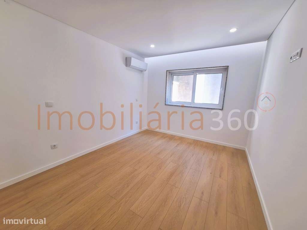 **Apartamento T3 Novo em Vilela-Paredes: Conforto e Modernidade ao ...-13