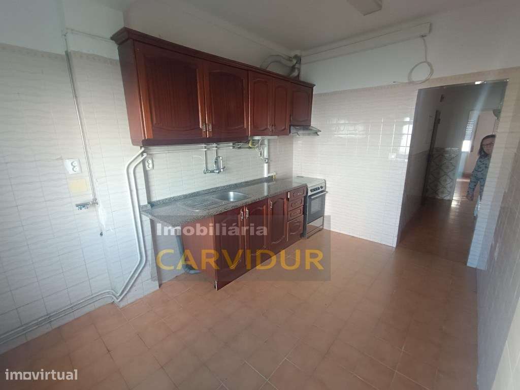 Lavradio T2 Res do chão bom estado - Grande imagem: 2/22