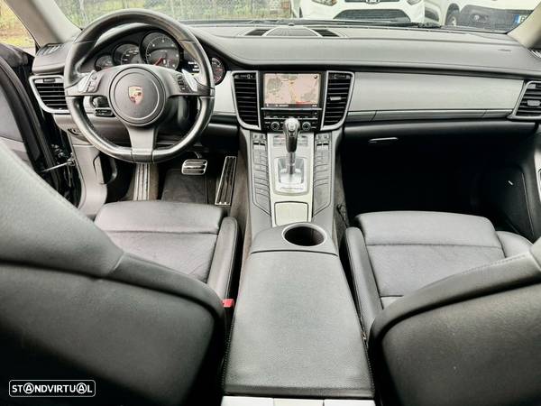 Porsche Panamera Platinum Edition - 6