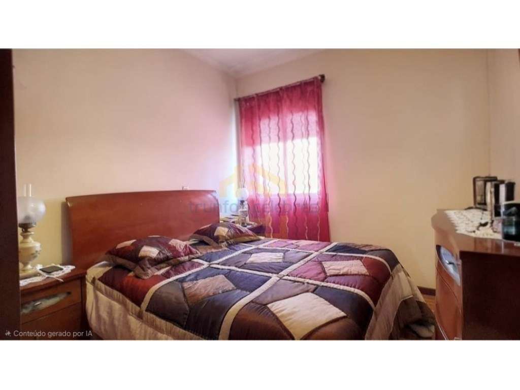 Moradia Bi-Familiar V7 nas Caxinas apenas 500 metros da praia e jun...-27