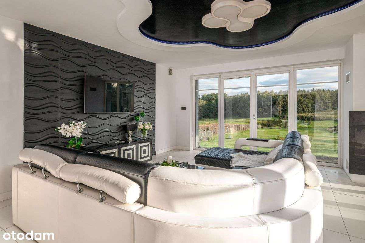 Rezydencja z ogromnym ogrodem w Pstrążnej - Pełny obrazek: 4/20